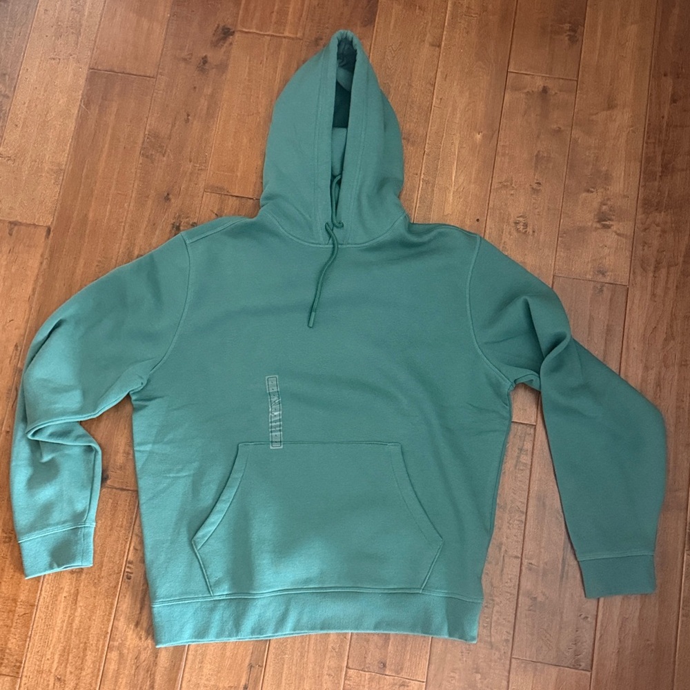 NEW WITH TAGS DSG Green sweatshirt -Size L